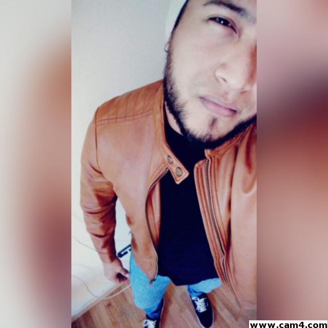 Alex_90 from Italy