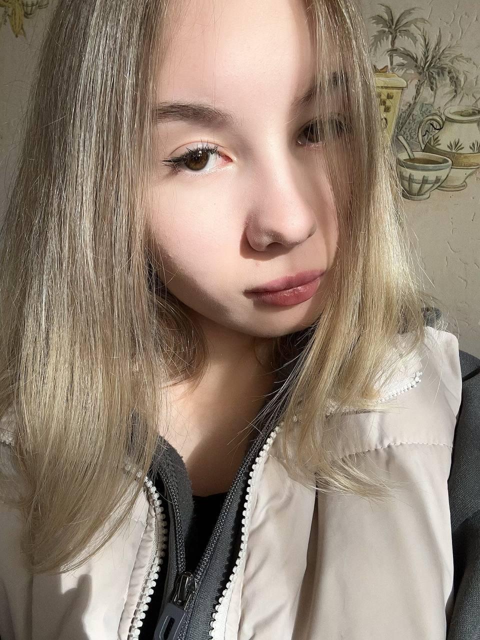 AnnitaWuertz from Poland