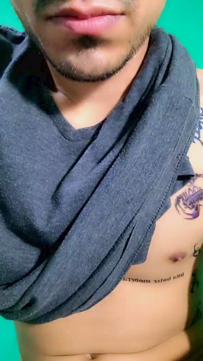 Charless19 from Mexico