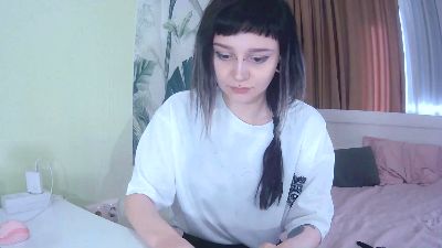DollyHailey from France