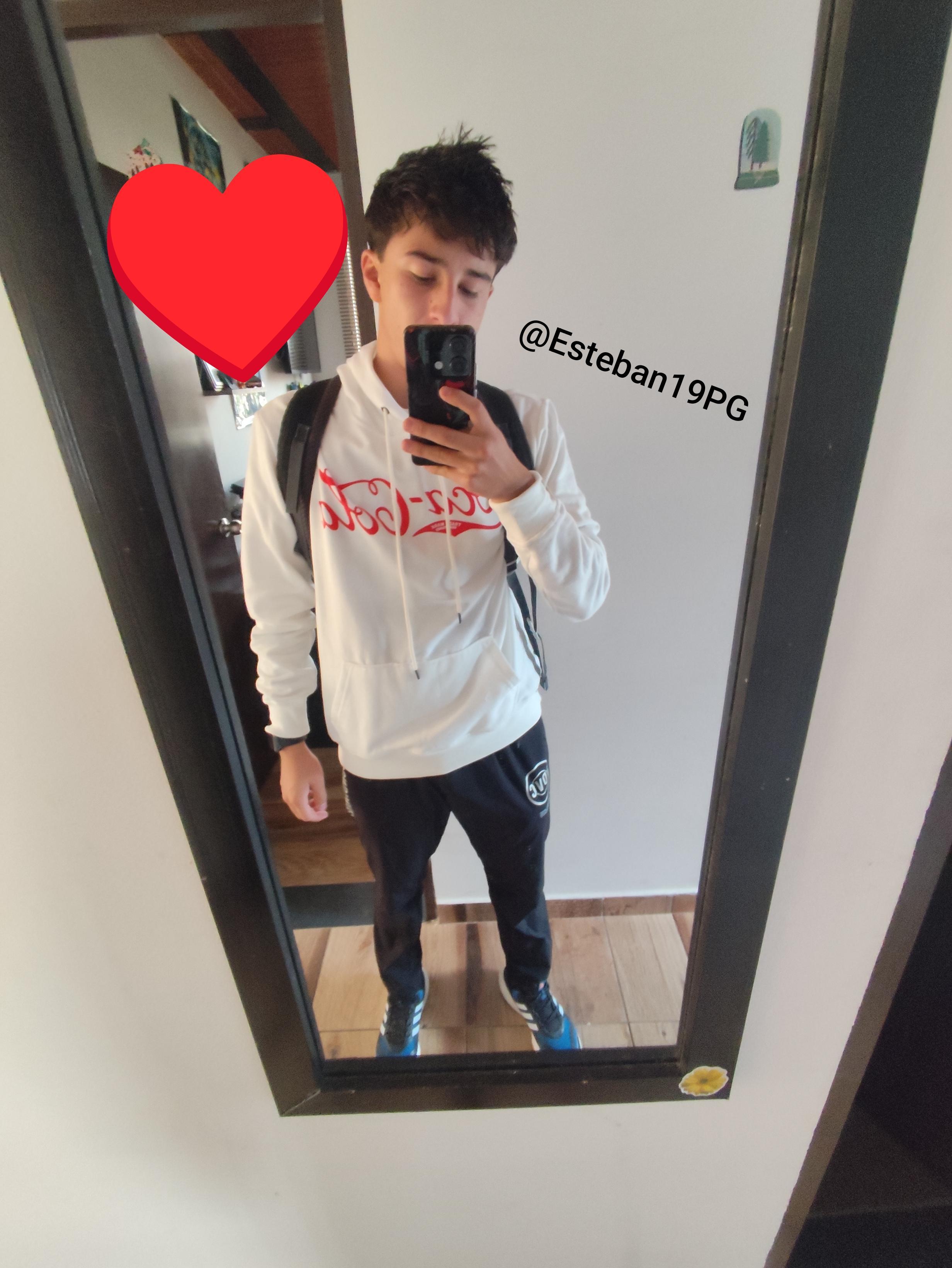 Esteban19PG Profile Image