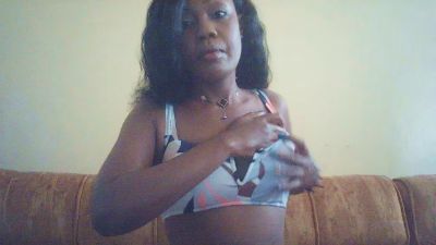 Hot_wifet from Kenya