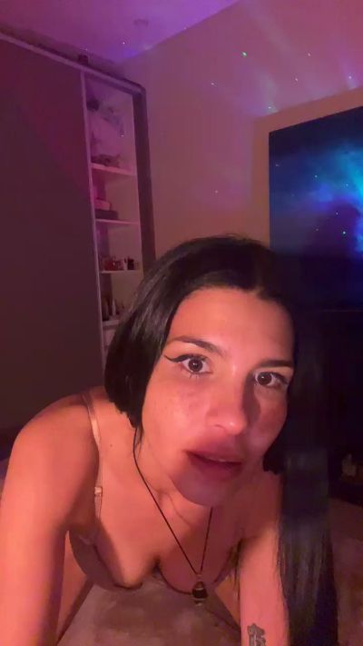 IaraStone from Argentina