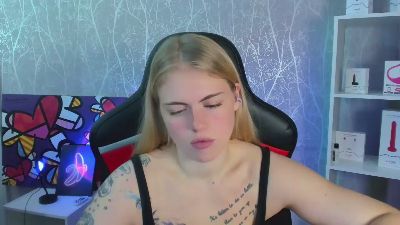 Jolly_Doll from United States