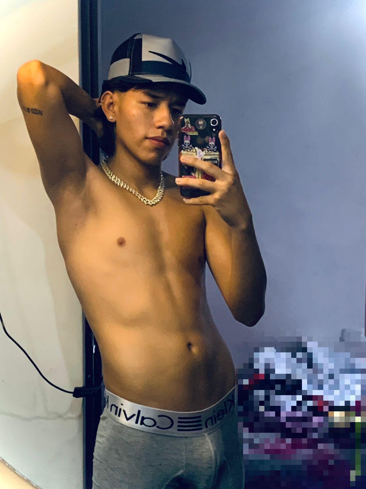 Magig_axel from Colombia