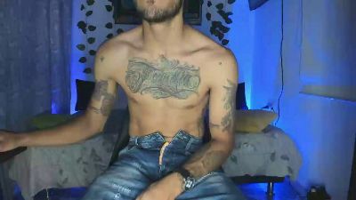 Mikee_scooth from Colombia