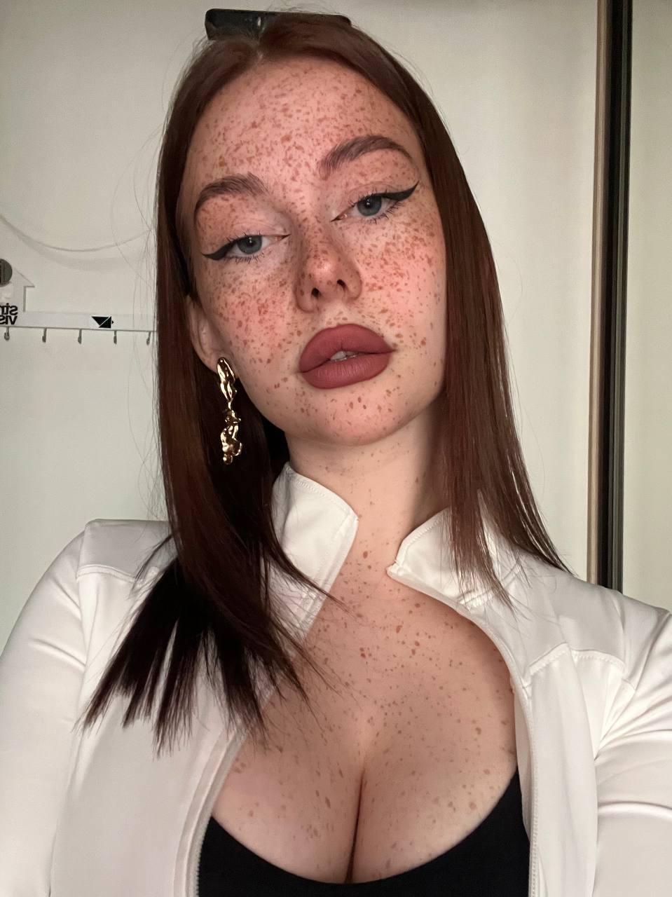 Roxy_Sunny from France