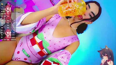 Valeriaa_Hot from United States