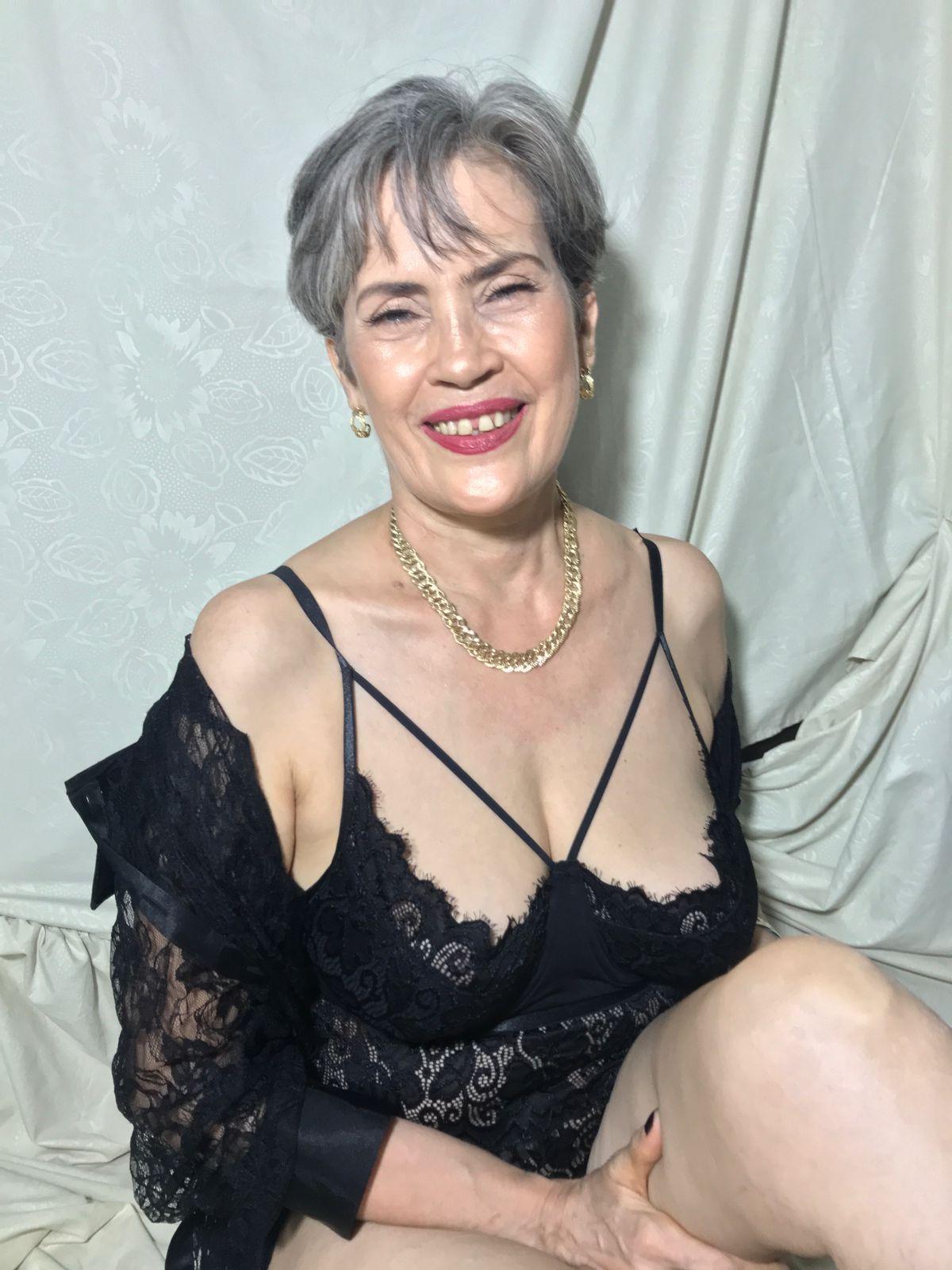 Zafiro62 Profile Image
