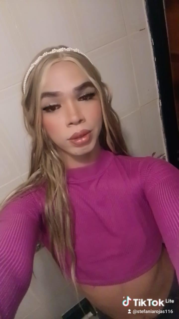 _Abby_white_ from Colombia