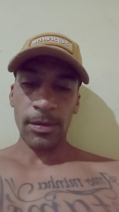 adriabis01 from Brazil