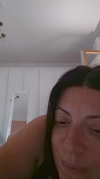 chanel69_sexy from Italy