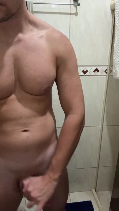 jovemdeferro77 from Brazil