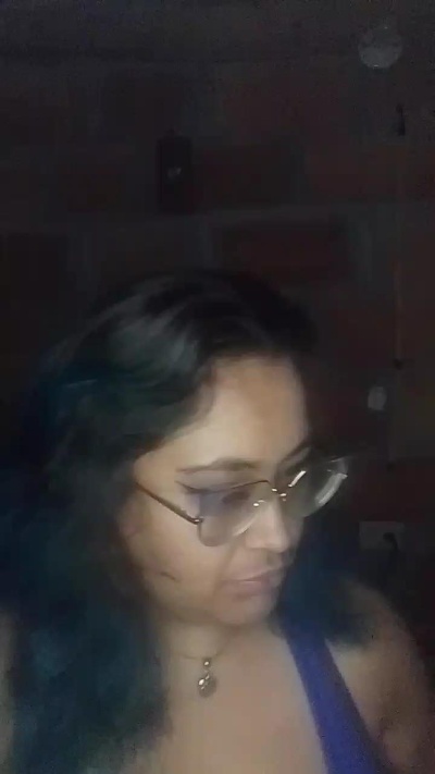 lilly_beth from Panama
