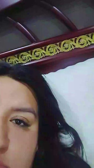 luci225 from Colombia