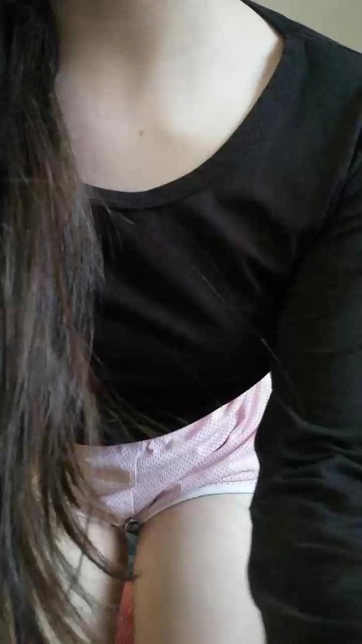 petitesantaslut from Chile
