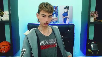 ttimy_x_boy from United States